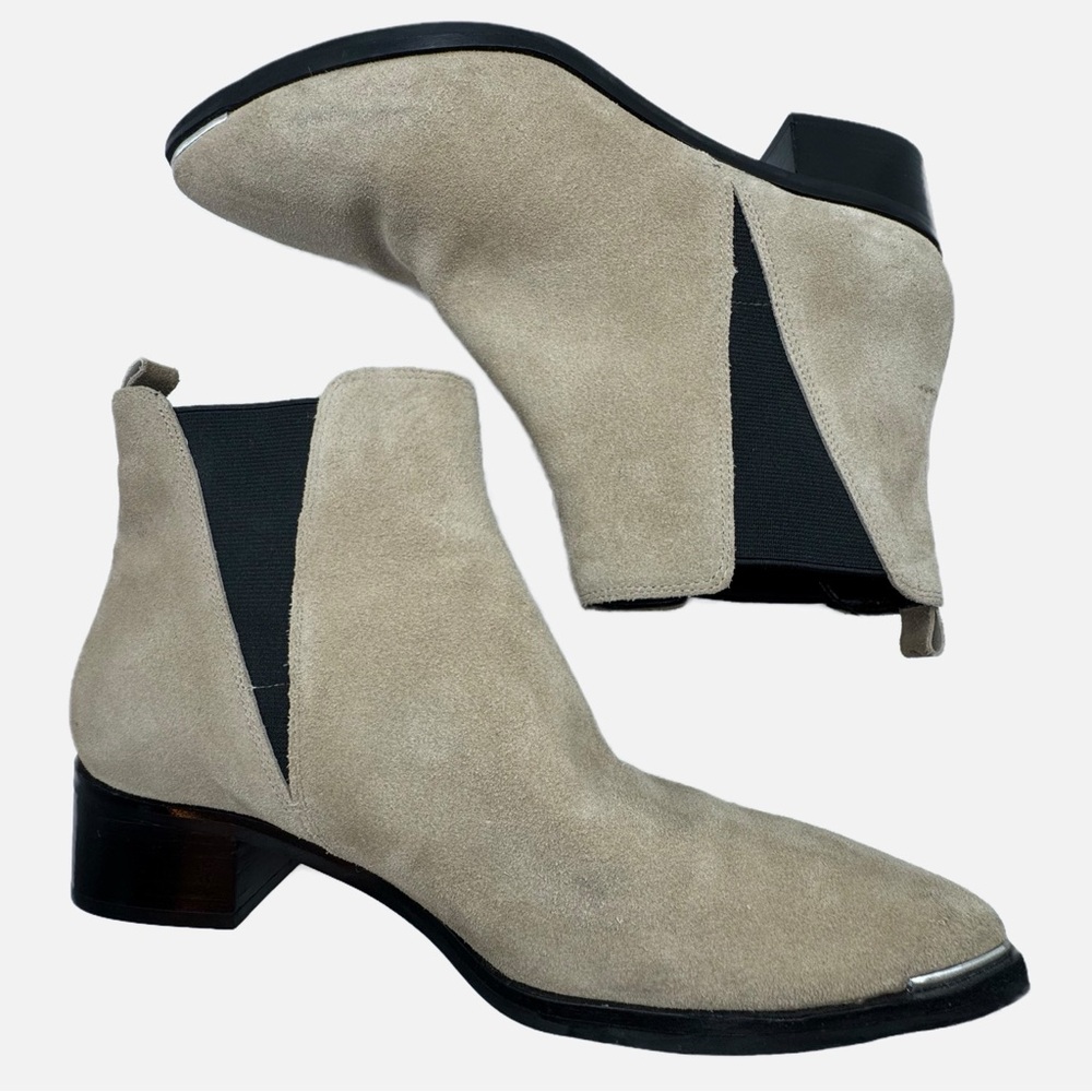 Marc Fisher Beige tan taupe Suede slip on Ankle Boots MLYALE 8 fall autumn